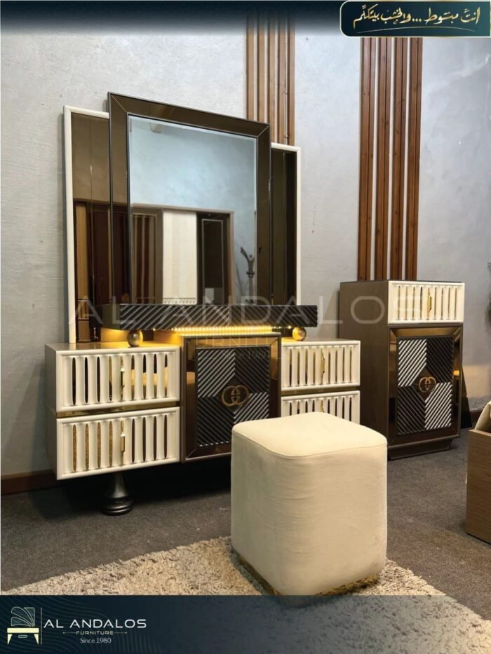 غرفة نوم جوتشي 3دورز - Guchi 3doors bedroom
