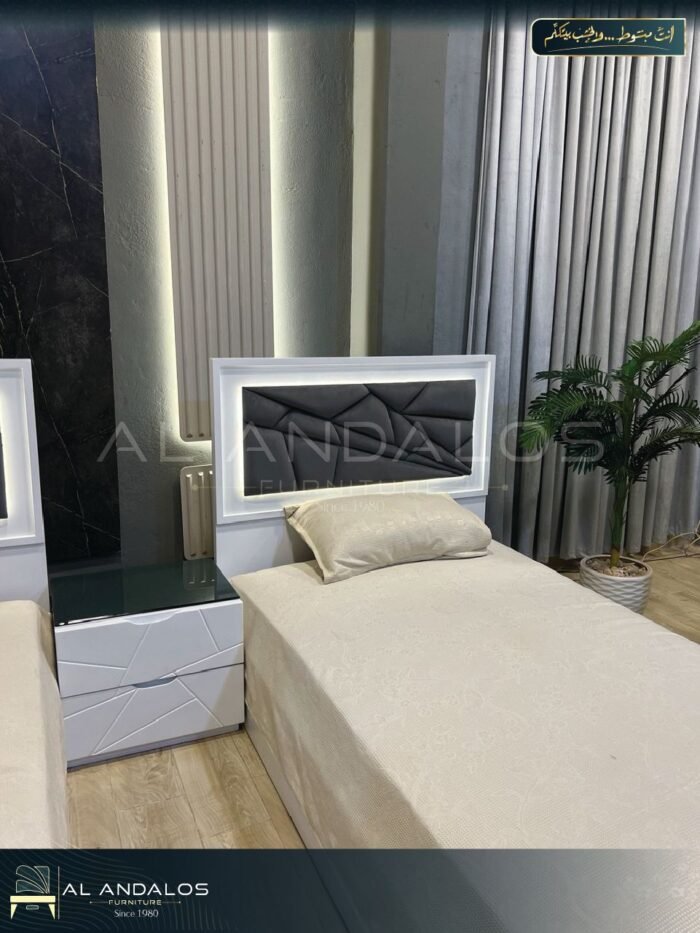 غرفة شباب شخابيط بمب - Shakhabit pump youth room