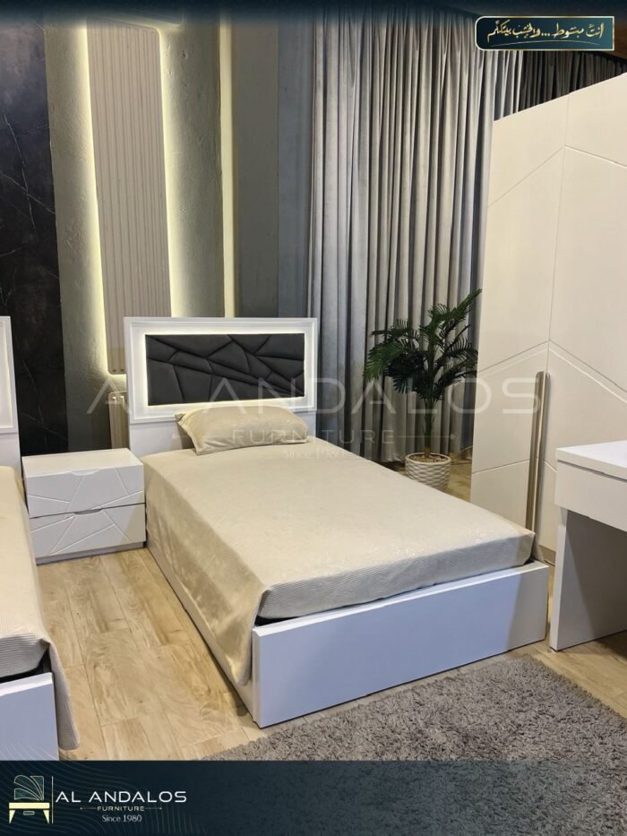 غرفة شباب شخابيط بمب - Shakhabit pump youth room