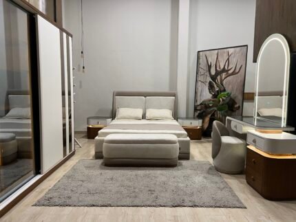 Lucinda Bedroom – Best Luxury Off-White Bedroom