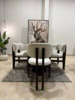 غرفة سفرة طوكيو - Tokyo dining room